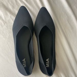 MIA black flats size 9 womens